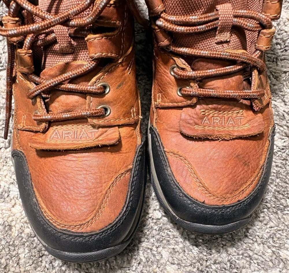 Ariat Terrain Leather Hiking Boot with ATS Technology - Picture 4 of 9